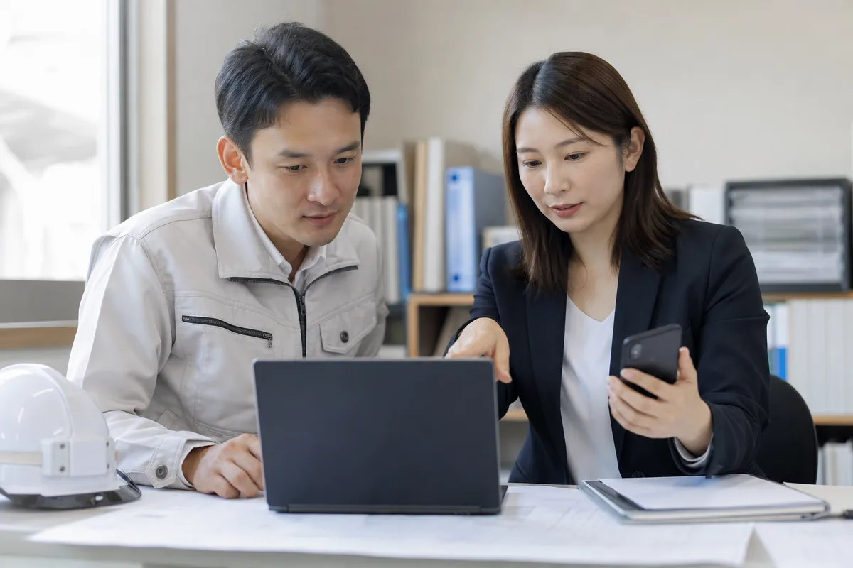 建設キャリアアップシステム 再発行を社内で確認する技能者と管理者